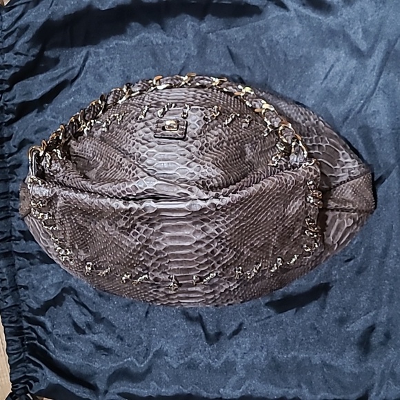 Zagliani python shoulder bag w/ magnetic flap and chain - Picture 3 of 13